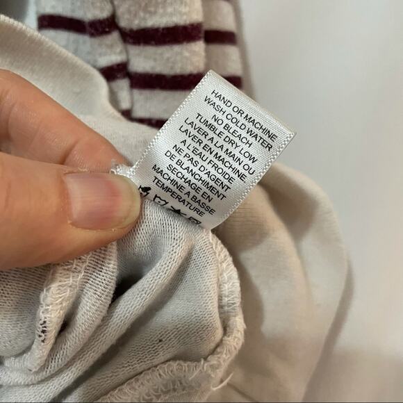 Wildfox Red & White Striped Pullover Sweatshirt Womens XS Crew Neck Long Sleeve - Picture 5 of 7